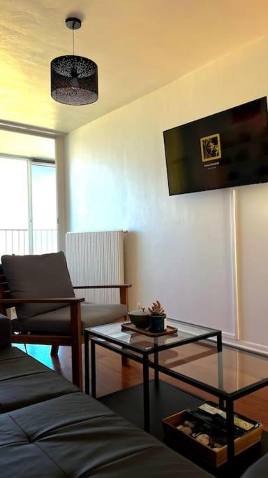 Superbe Appartement 2 Chambres Avec Vue Sur La Mer Et La Montagne Marseille Eksteriør billede