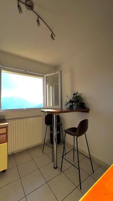 Superbe Appartement 2 Chambres Avec Vue Sur La Mer Et La Montagne Marseille Eksteriør billede